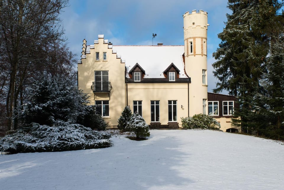 Property building, Winter