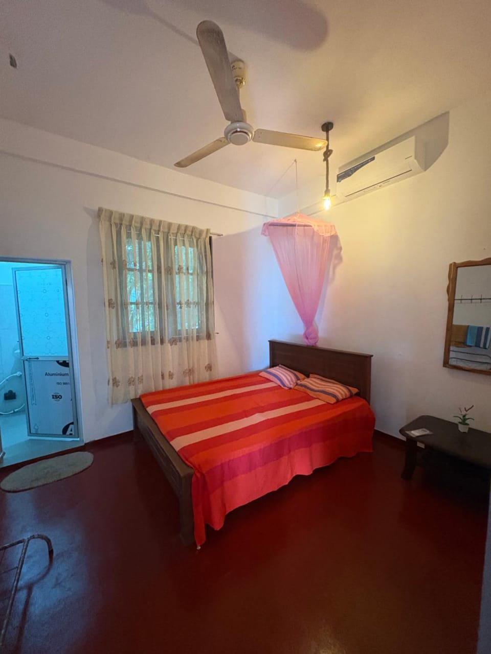 Hamba Hostel for Safari Hostel in Southern Province