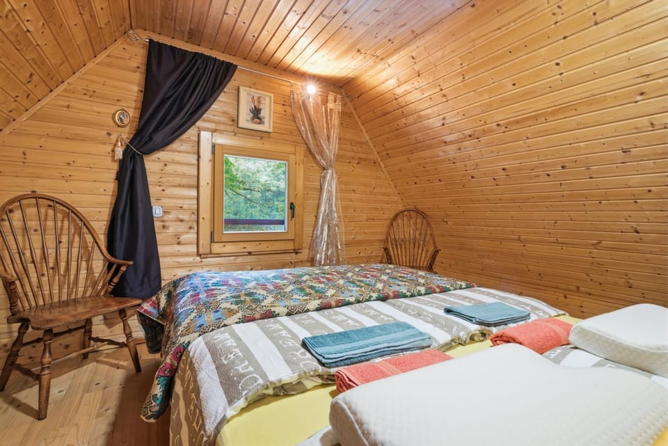 Bed, Bedroom, wardrobe