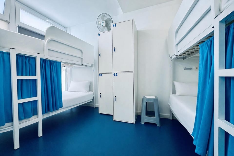 Bed, Bedroom, bunk bed