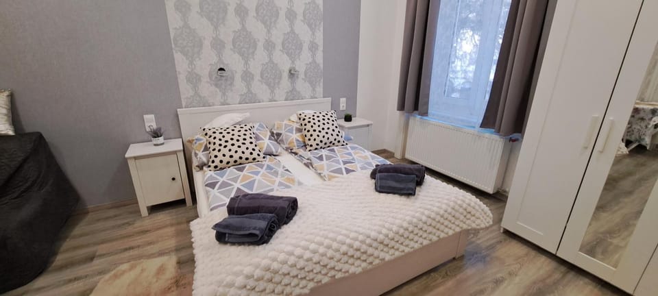 Pompár Belvárosi Apartmanok Apartment in Szeged