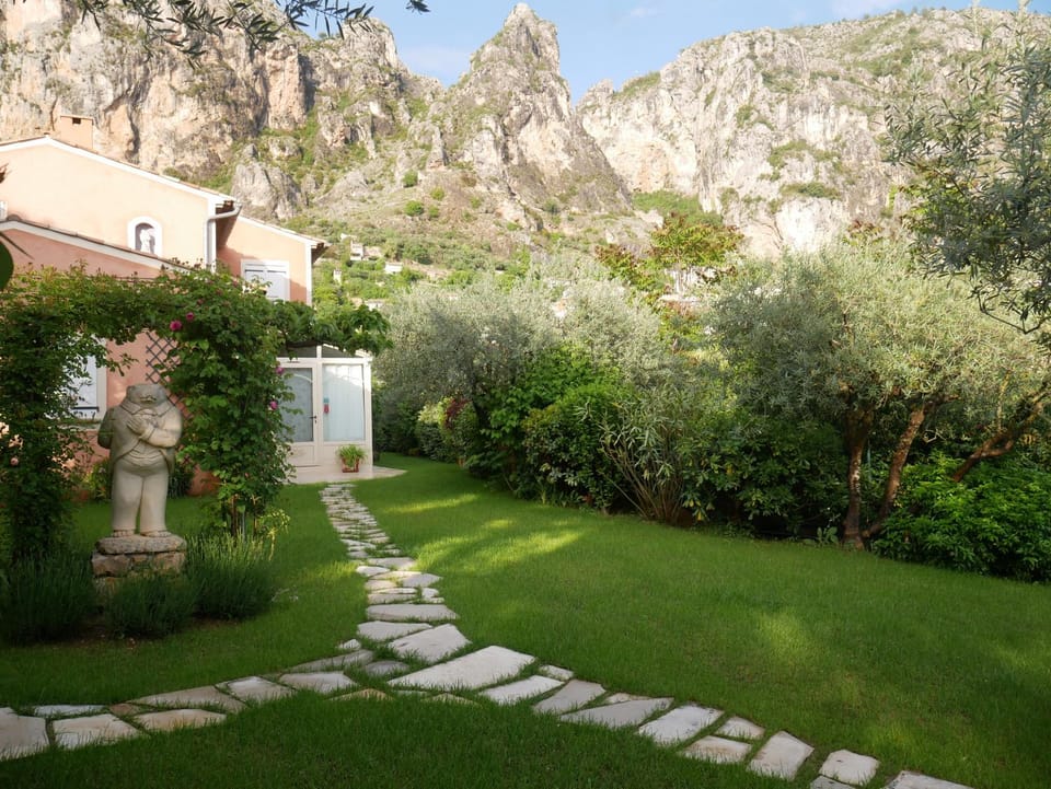 Bastide des Oliviers Bed and Breakfast in Provence-Alpes-Côte d'Azur