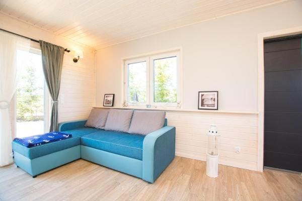 Communal lounge/ TV room, Living room, Seating area