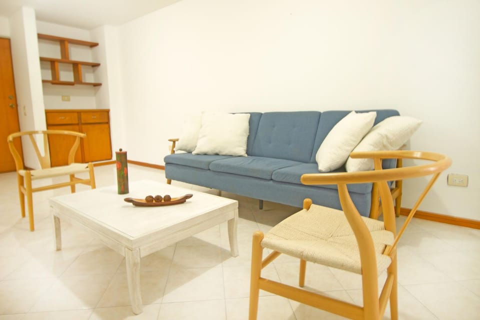 San Fernando Suite 102 - Livin Colombia Apartment in Cali
