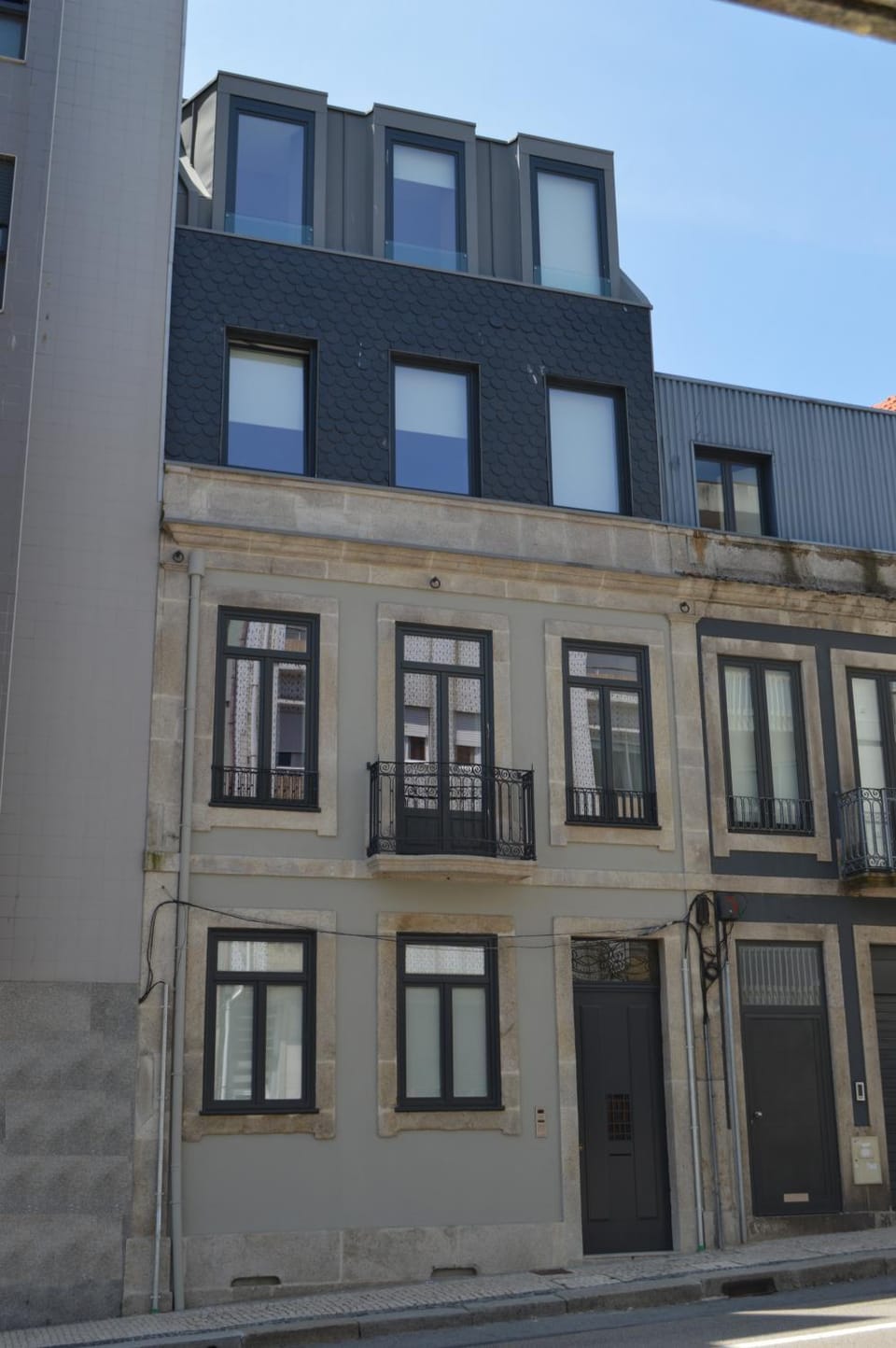 Facade/entrance