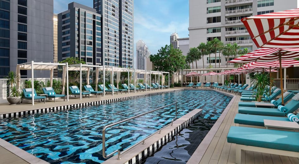 Swimming pool