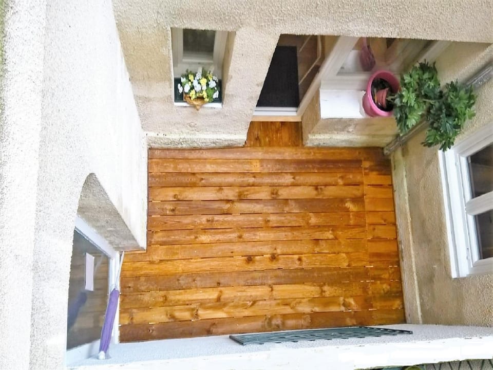 Studio Coeur de Bordeaux Terrasse Wifi gratuit Apartment in Bordeaux