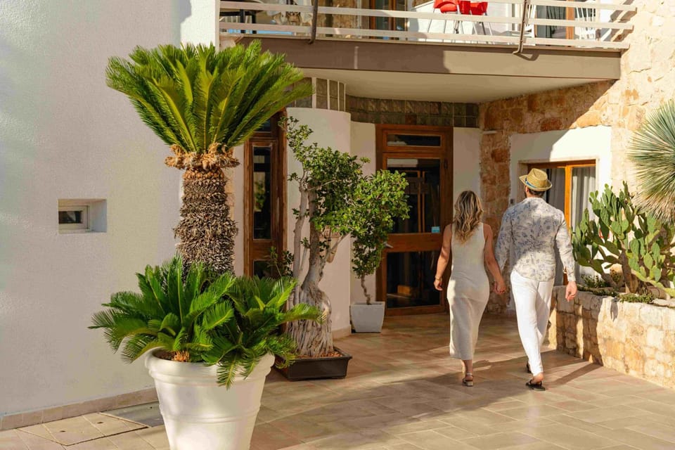 Facade/entrance, Lobby or reception