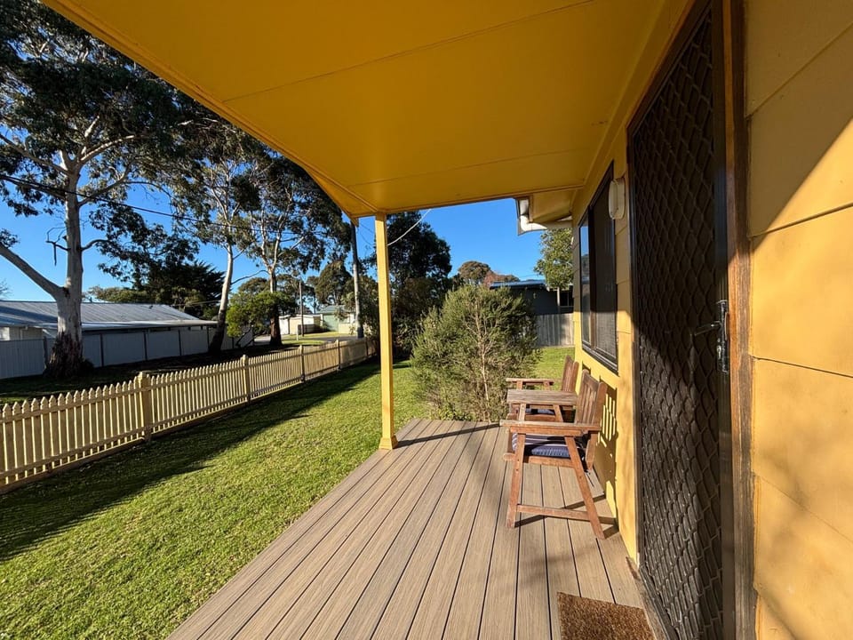 Property building, Balcony/Terrace