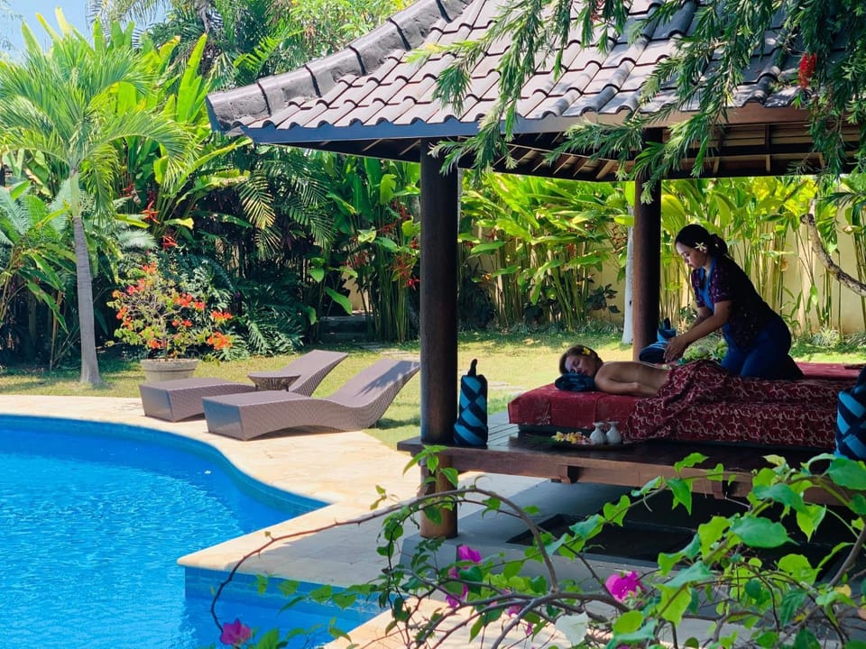 People, Garden, Guests, Pool view, Swimming pool