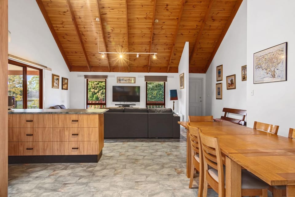 Beilby Beach Cottage House in Inverloch