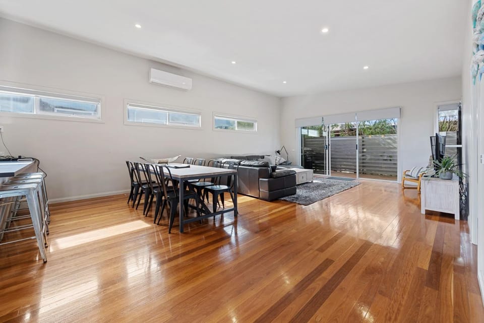 Sail Away - Inlet Side House in Inverloch