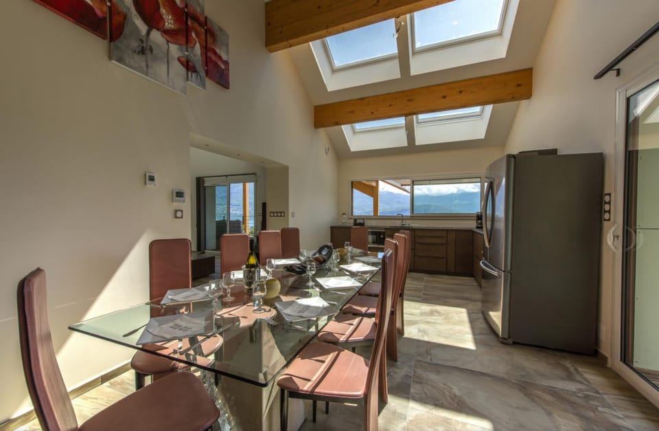 NEW! Villa l'or bleu -DUPLEX & MAINFLOOR- by Les éclectiques Apartment in Sévrier