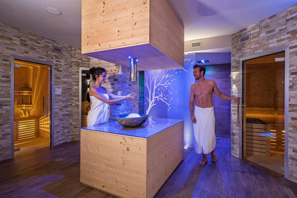 Sauna, Spa and wellness centre/facilities