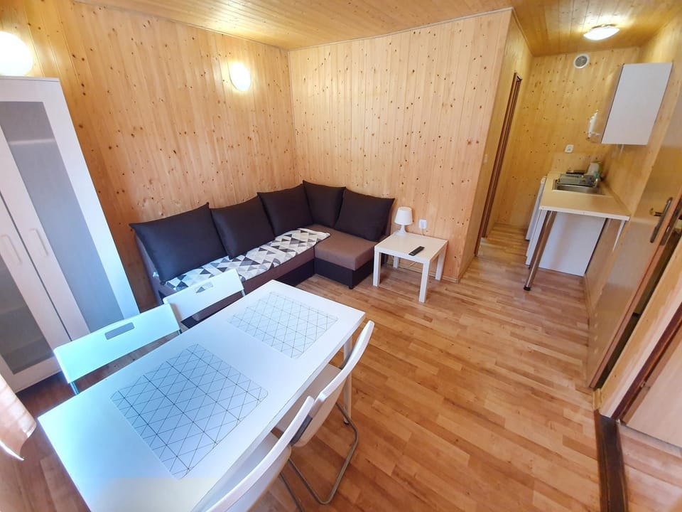 Domki Letniskowe Korona Nature lodge in West Pomeranian Voivodeship, Poland