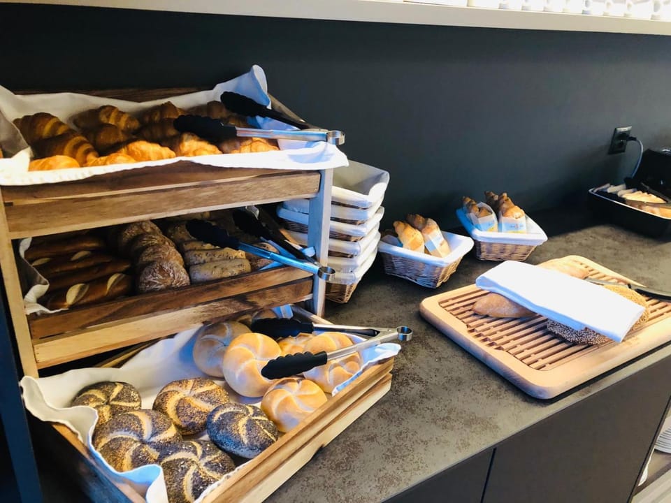 Food close-up, Continental breakfast