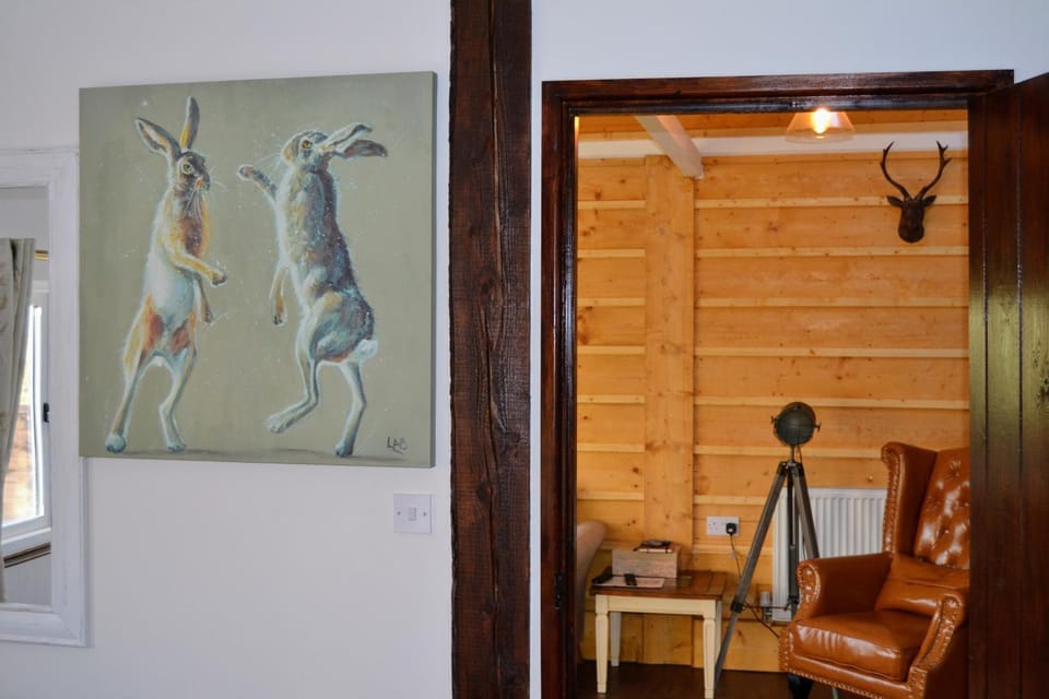 Arrowwood Self Catering (Wagtail and Nuthatch) House in Wales