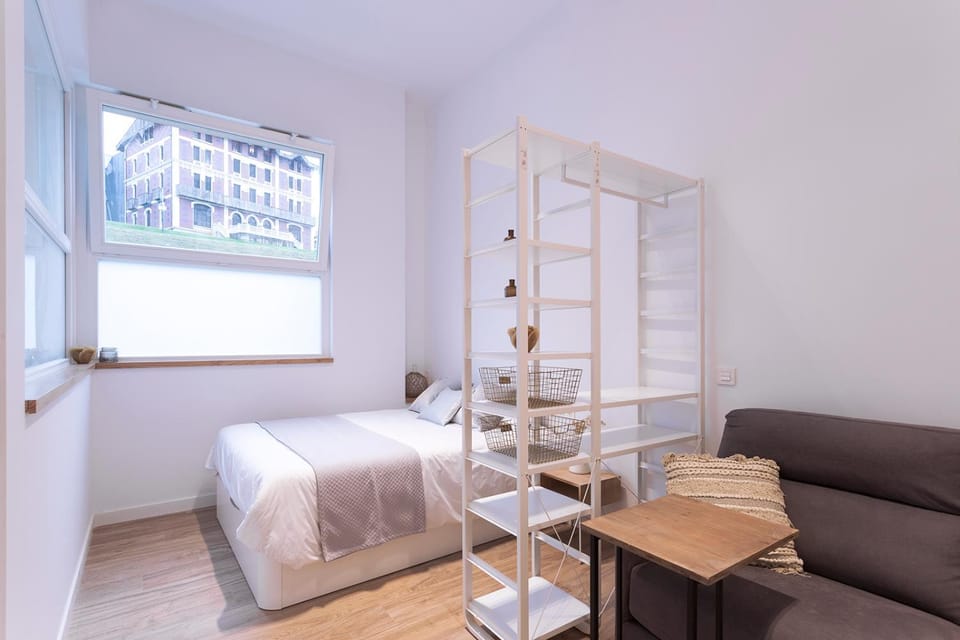 Living room, Bedroom