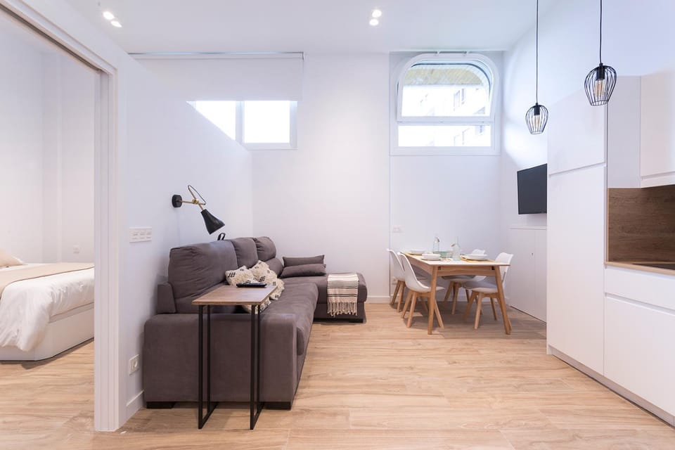 Kitchen or kitchenette, Living room