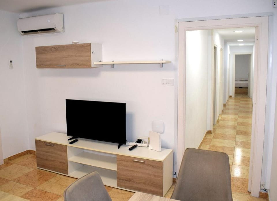 Apartamentos Atlas Terrassa II Apartment in Terrassa