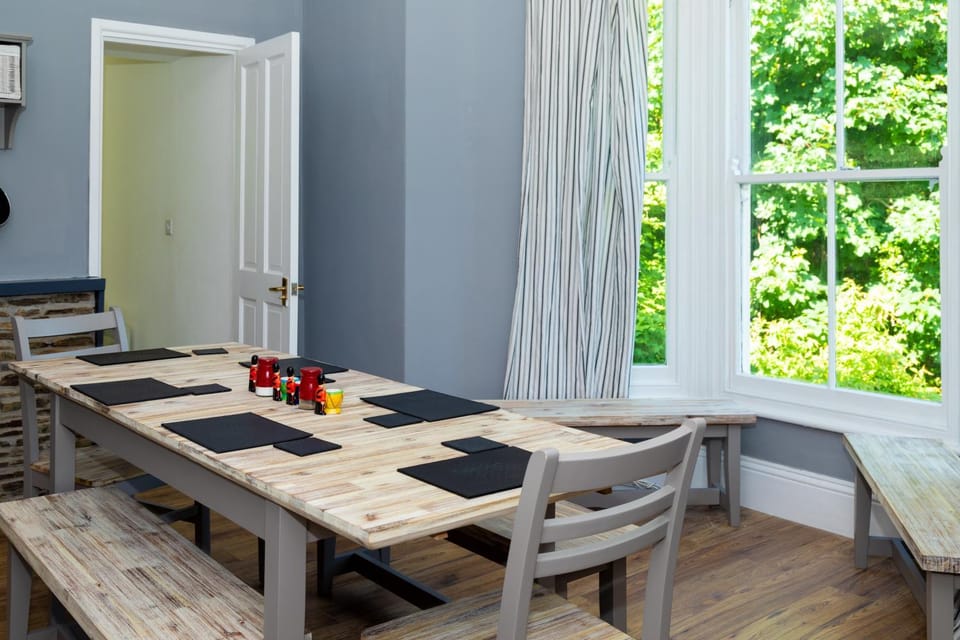 Roselyn House House in England