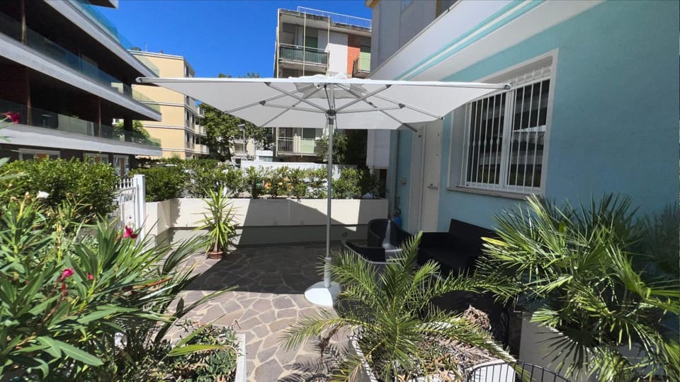 Property building, Inner courtyard view