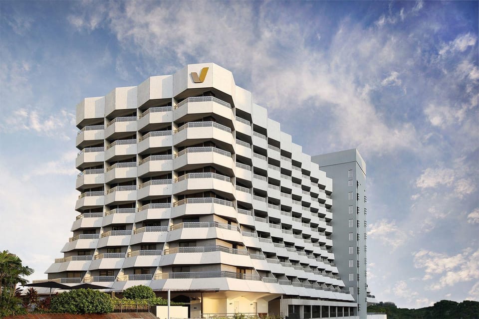 Property building, Facade/entrance, Street view