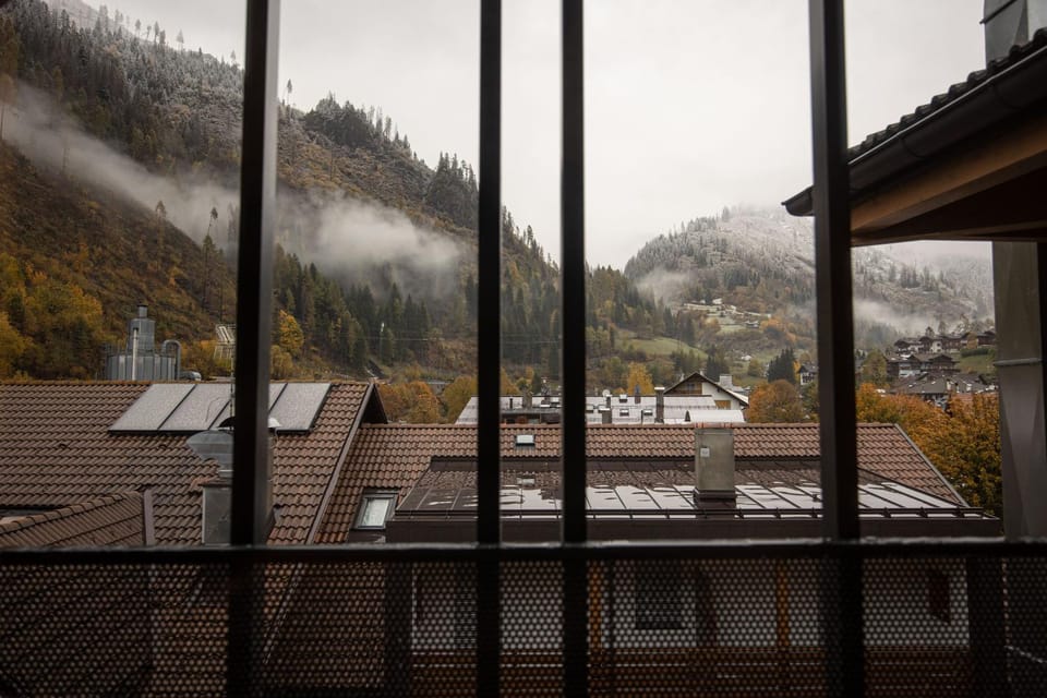 View (from property/room), City view, Mountain view