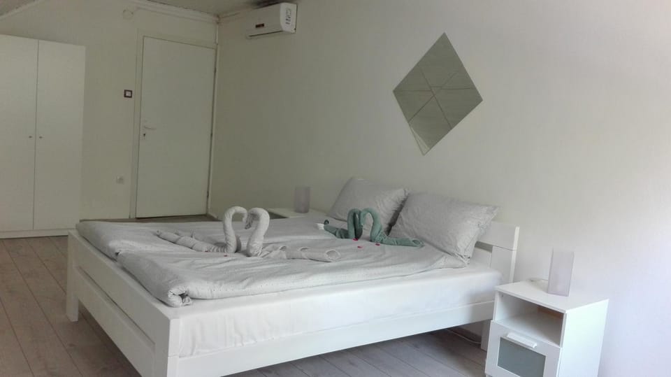 Apartment Dixy Apartment in Belgrade