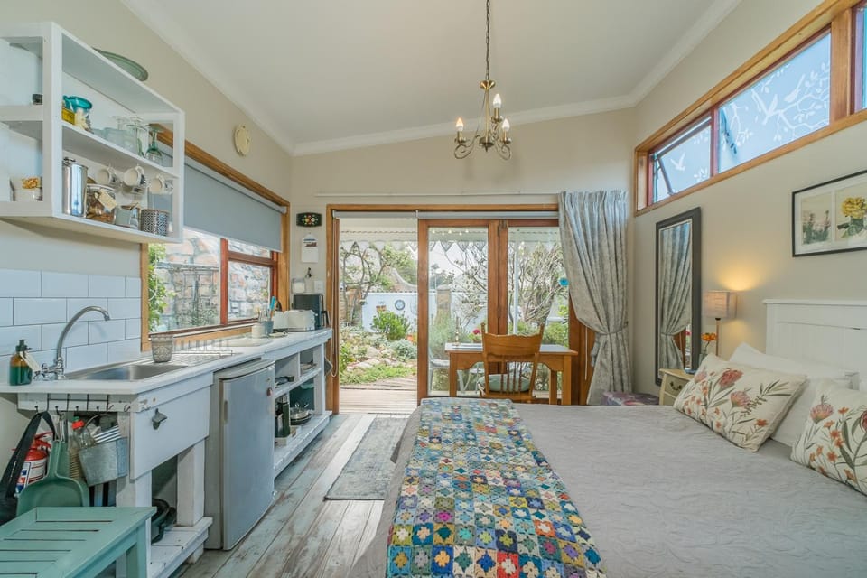 The Amberley Annex Bed and Breakfast in Cape Town