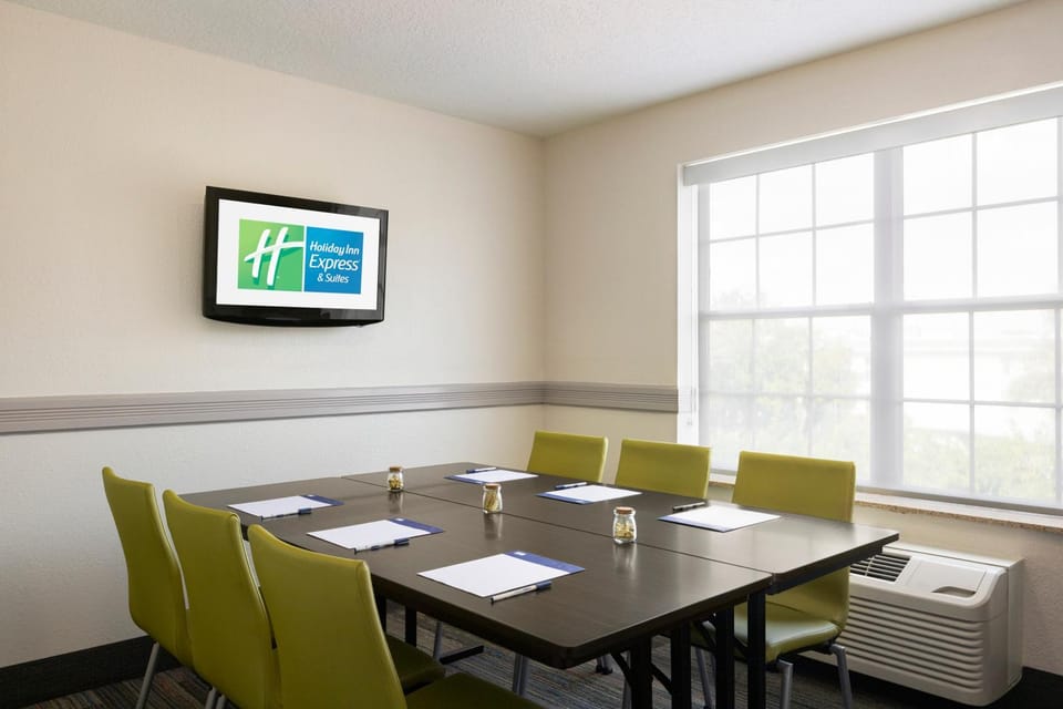Meeting/conference room