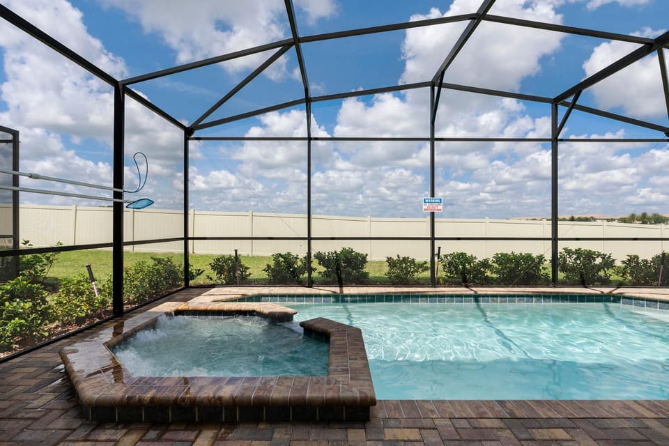 Spring, Winter, Summer, Autumn, Swimming pool