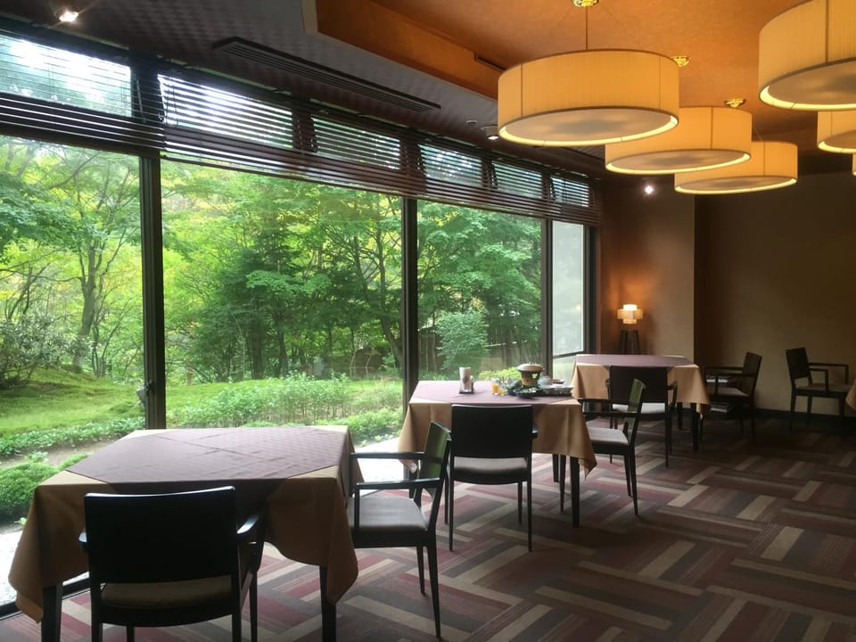 Restaurant/places to eat, Garden