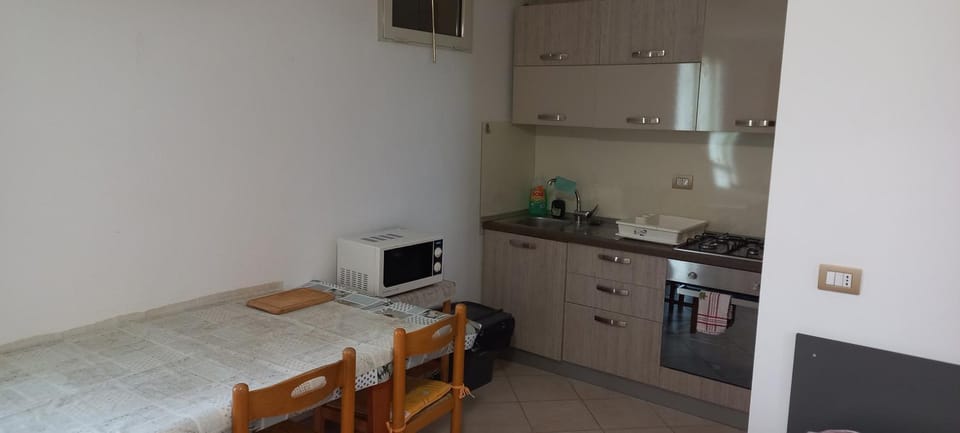 Living room, kitchen