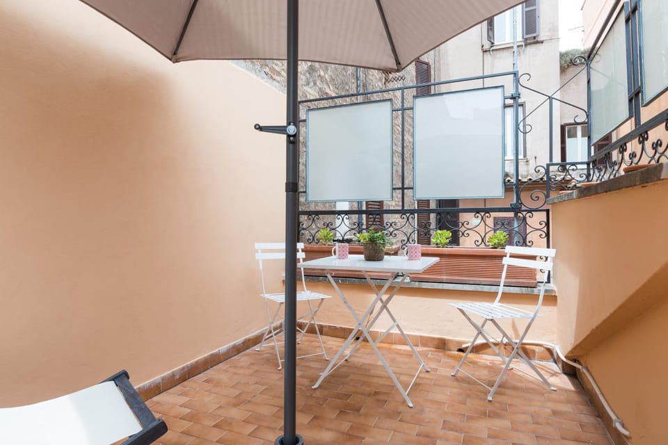 Balcony/Terrace, Photo of the whole room, Dining area
