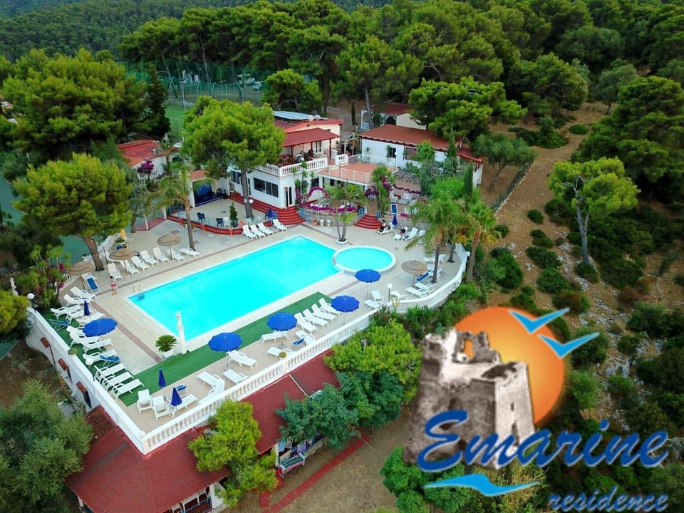 RESIDENCE EMARINE con SERVIZIO SPIAGGIA INCLUSO Apartment hotel in Province of Foggia