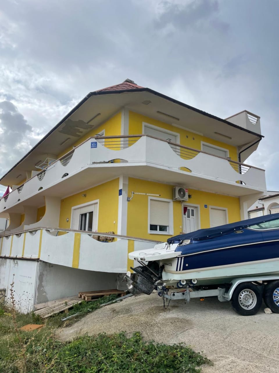 Elia Apartment in Zadar County