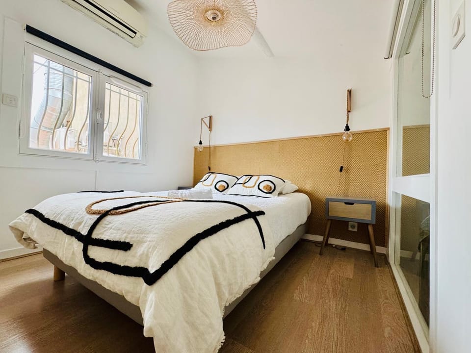 Superbe Loft vue Vieux Port en 1ère ligne Apartment in Marseille