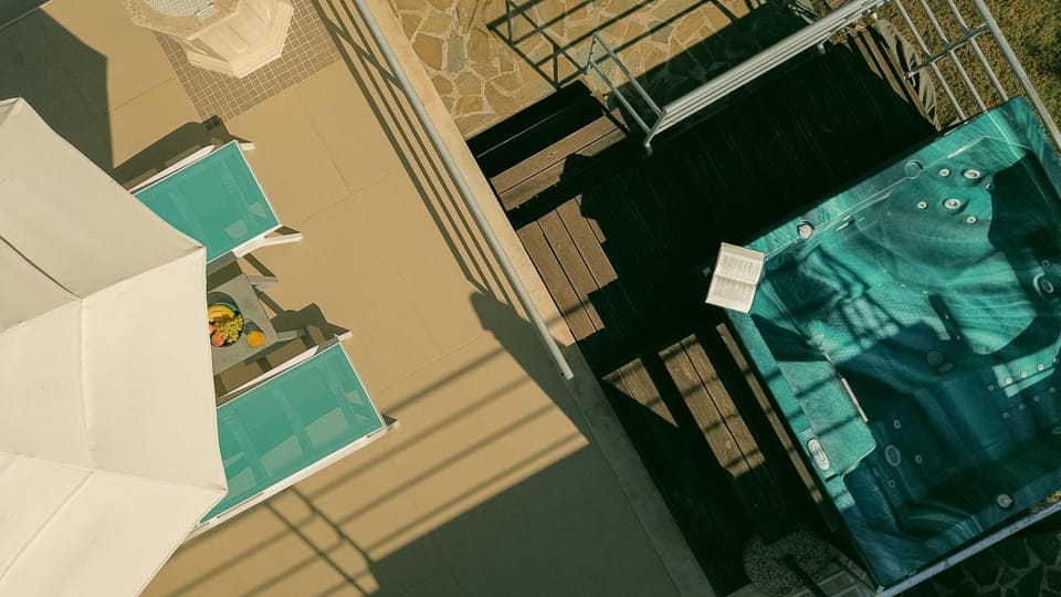Inner courtyard view