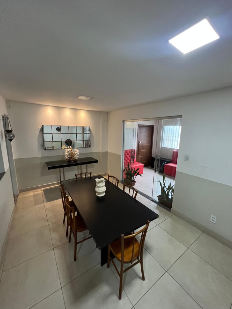Kitchen or kitchenette, Living room, Seating area, Dining area, pet friendly, stove