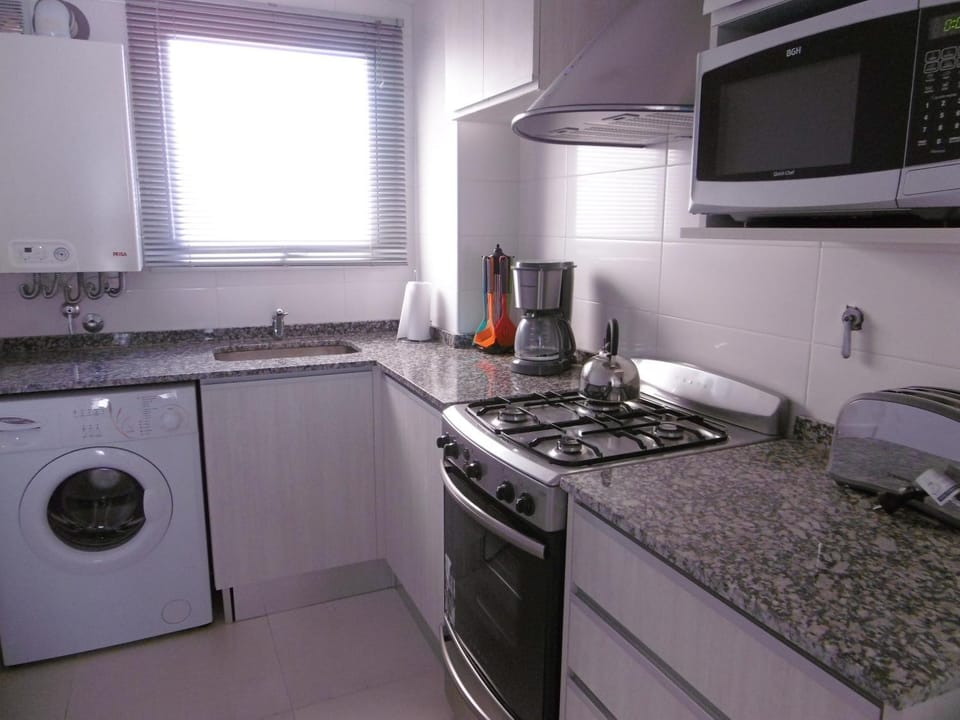 DEPTOS VIP en EDIFICIO FRENTE AL MAR-ZONA CONSTITUCION Apartment in Mar del Plata