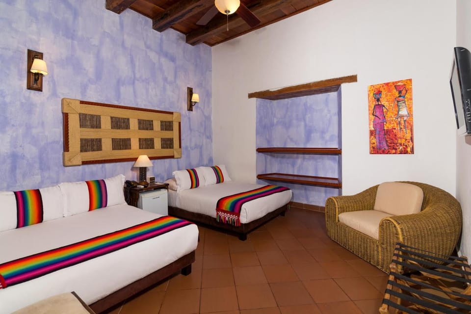 Photo of the whole room, Seating area, Bedroom