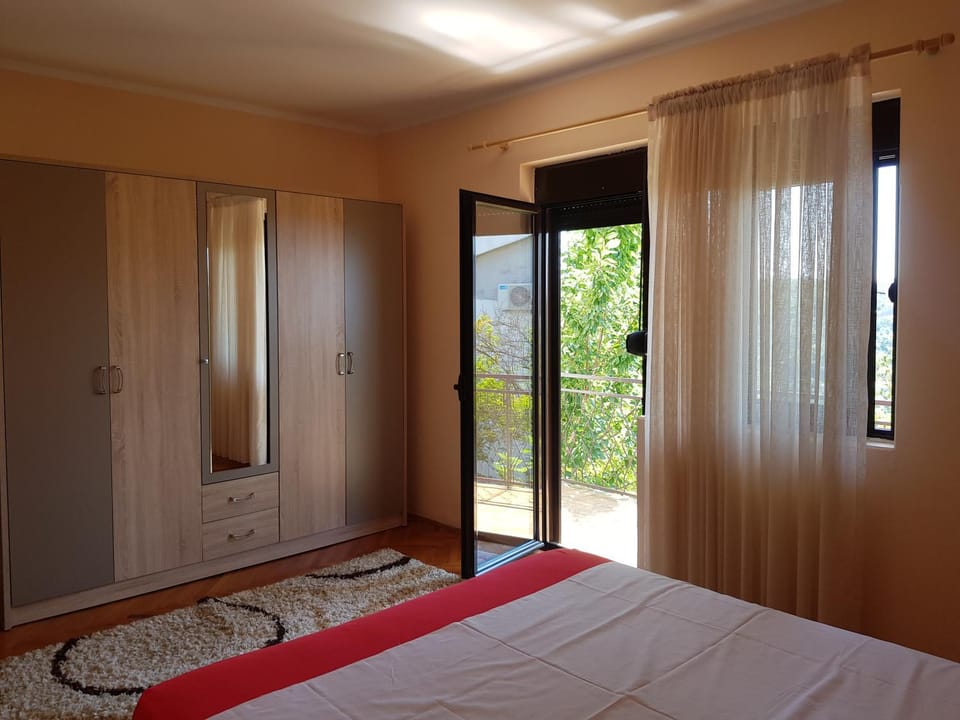 Apartments Radulović Apartment in Ulcinj