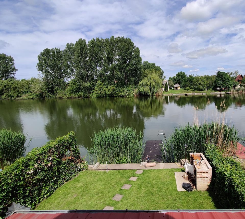 Garden, Garden view, Lake view, River view