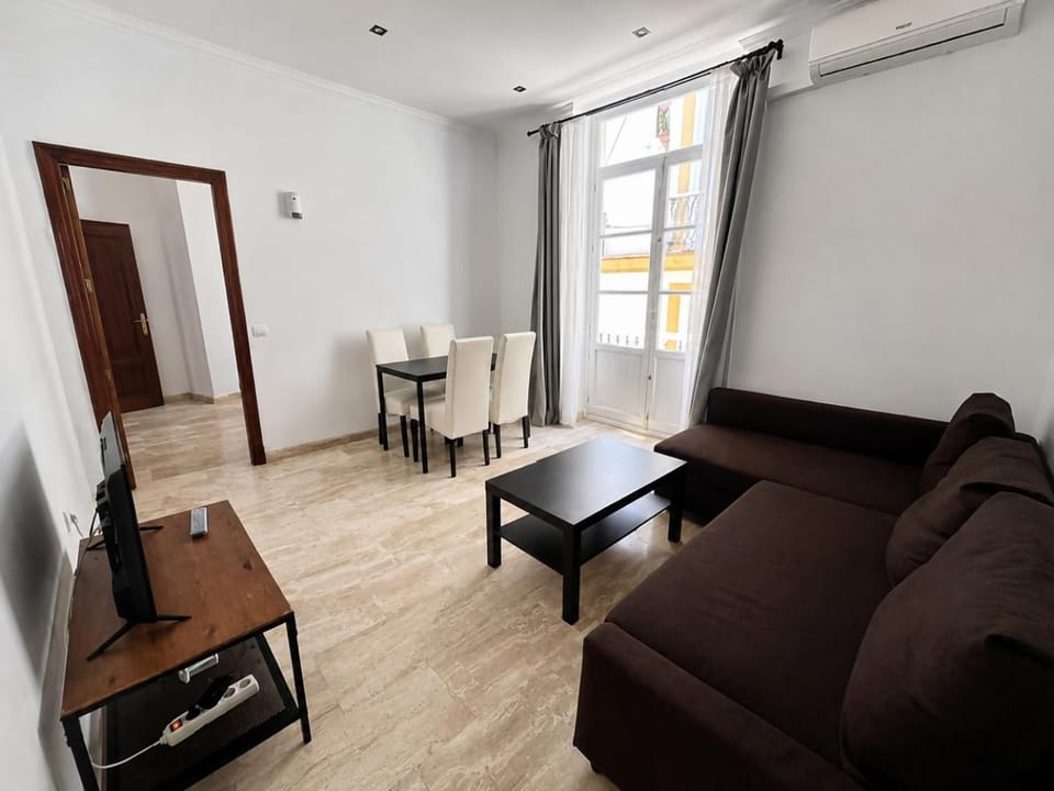 Apartamento Cádiz céntrico calle San Francisco Apartment in Cadiz