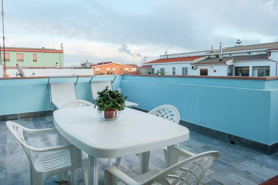 Balcony/Terrace, Dining area