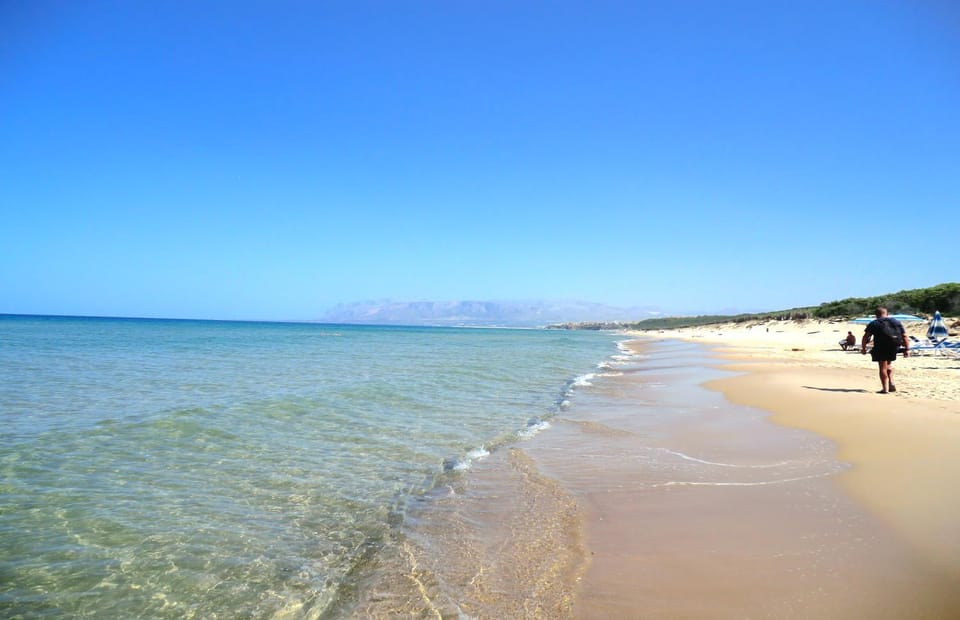 Nearby landmark, Beach