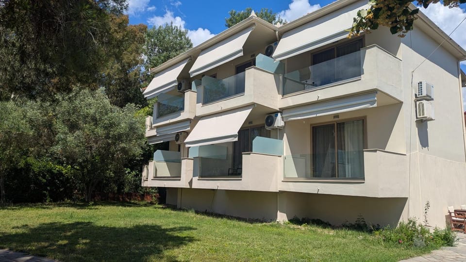 Property building, Garden