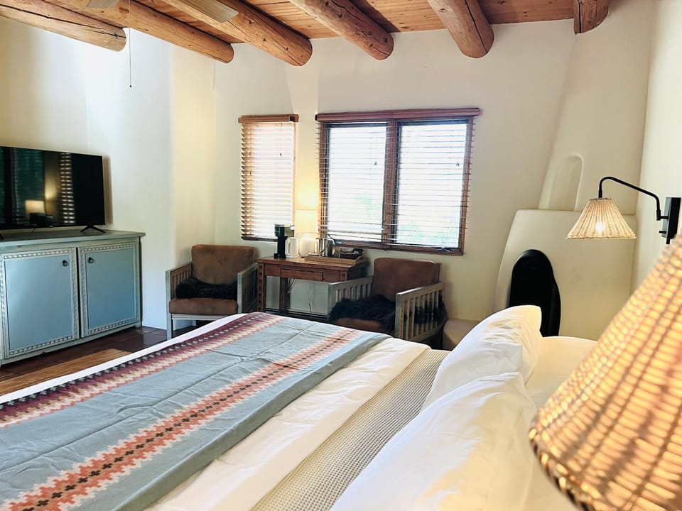 Hacienda Del Sol Historic B&B Bed and Breakfast in Taos