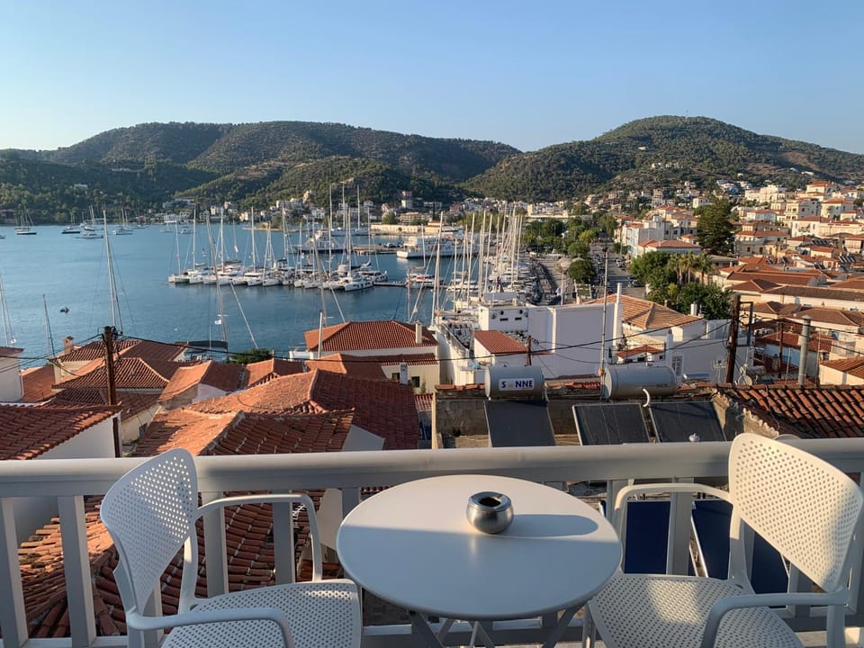 Balcony/Terrace, City view, Mountain view, Sea view